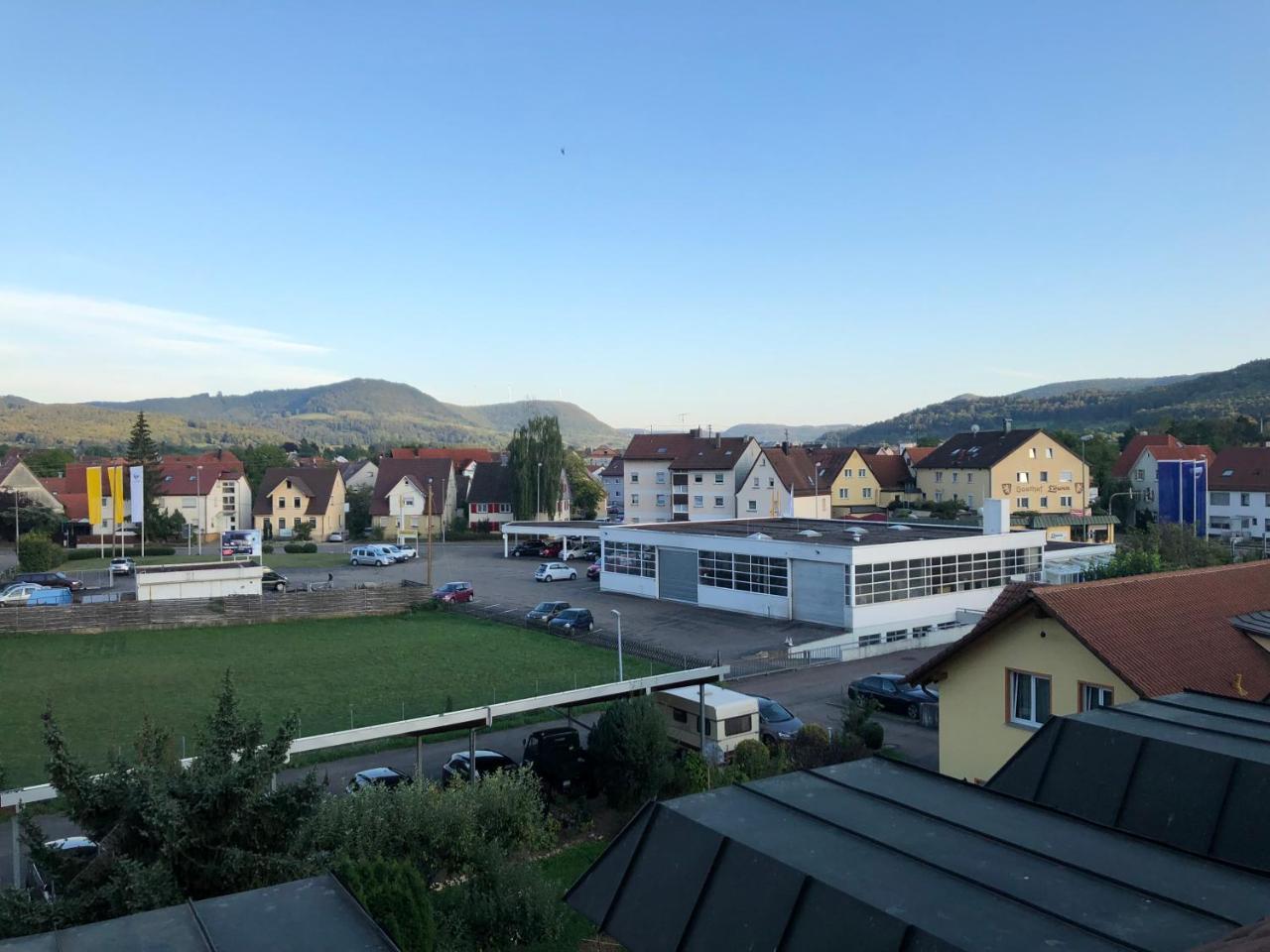 Hotel-Restaurant Und Gaestehaus Loewen Süßen Exteriér fotografie